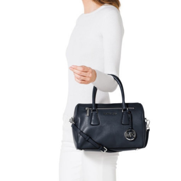 Michael Kors Sophie Large Top-Zip Leather Satchel $378 Navy #065 NWT - Picture 3 of 8